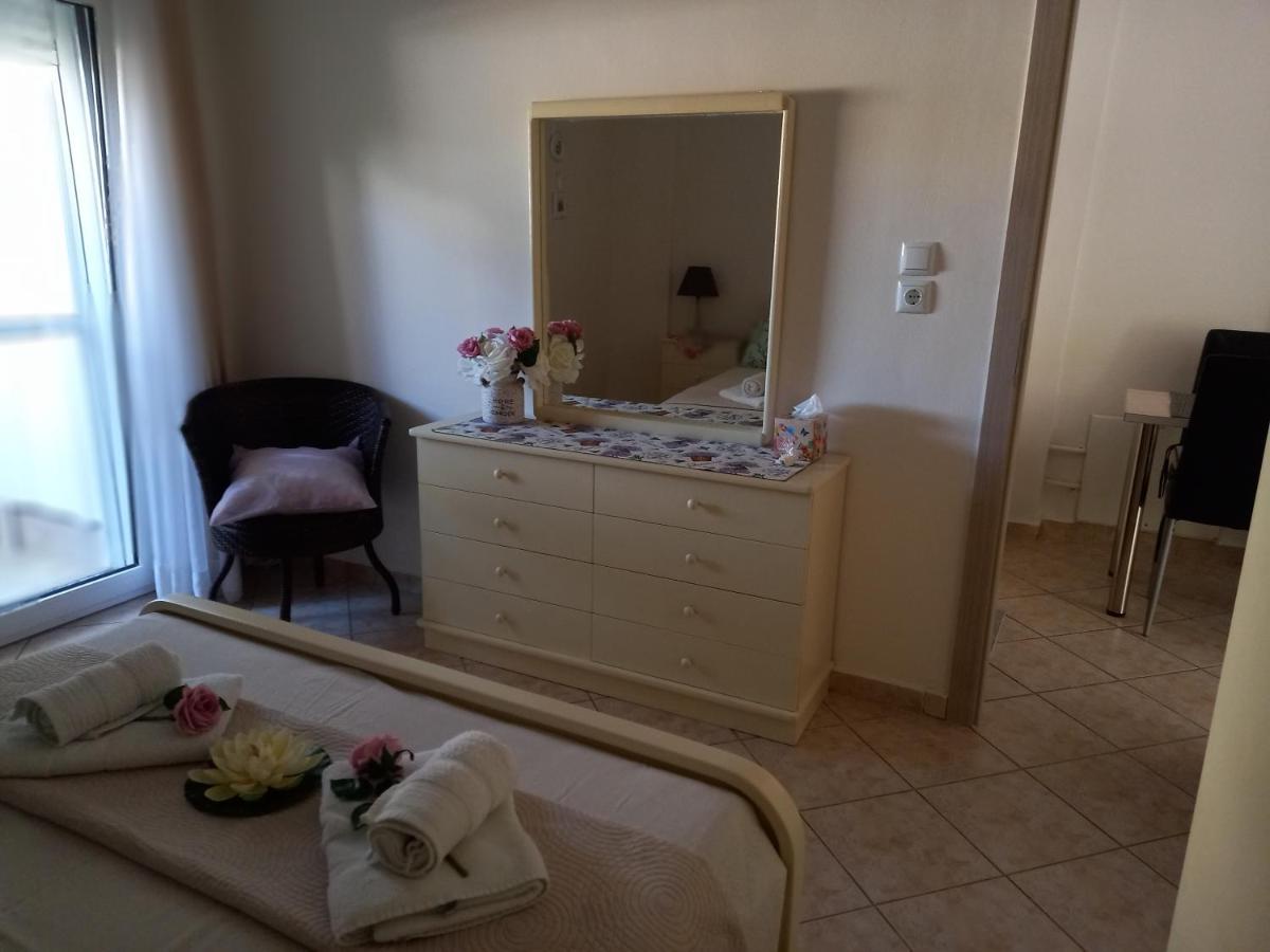 Peramos Apartments Nea Peramos  Luaran gambar